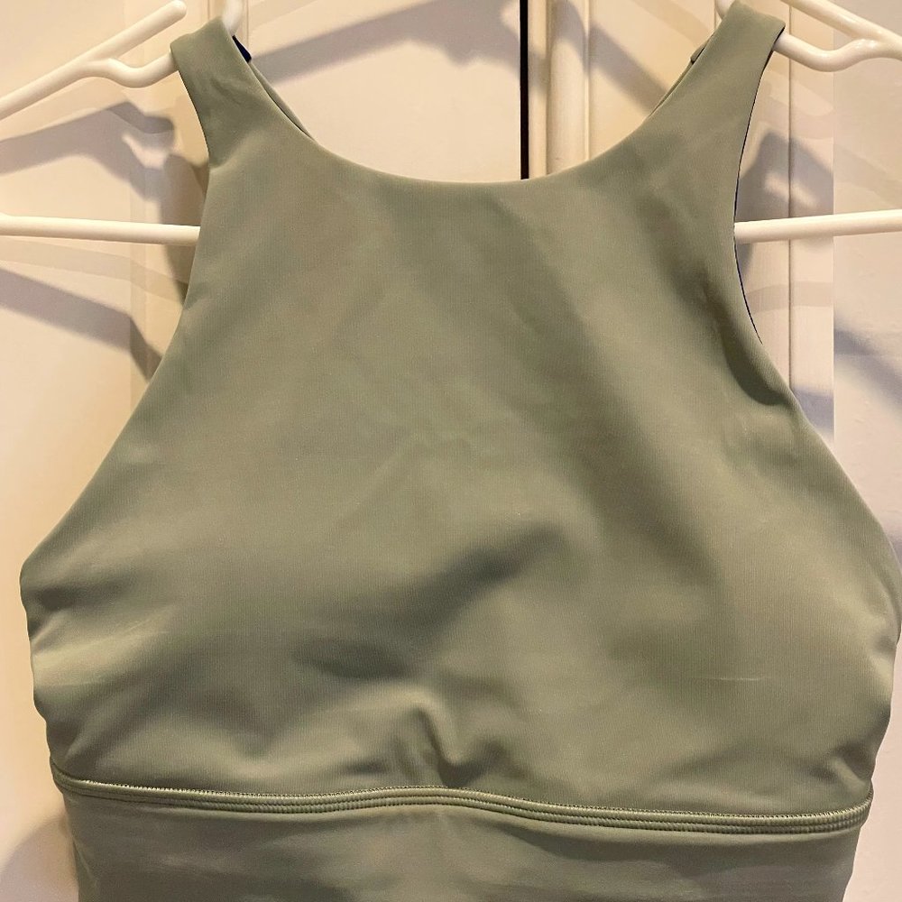 Lululemon Energy Bra High-Neck Longline *Medium Support, Size 6, Sage Green
